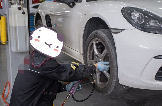 718boxster舒适体验,保时捷718boxster保养时打开敞篷