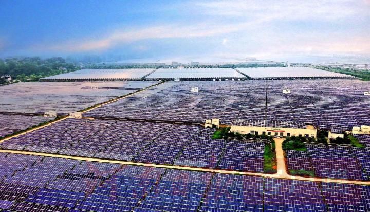 一样穷酸的“小老弟”，突然变成了“老大哥”，金寨巨变背后隐藏着啥？