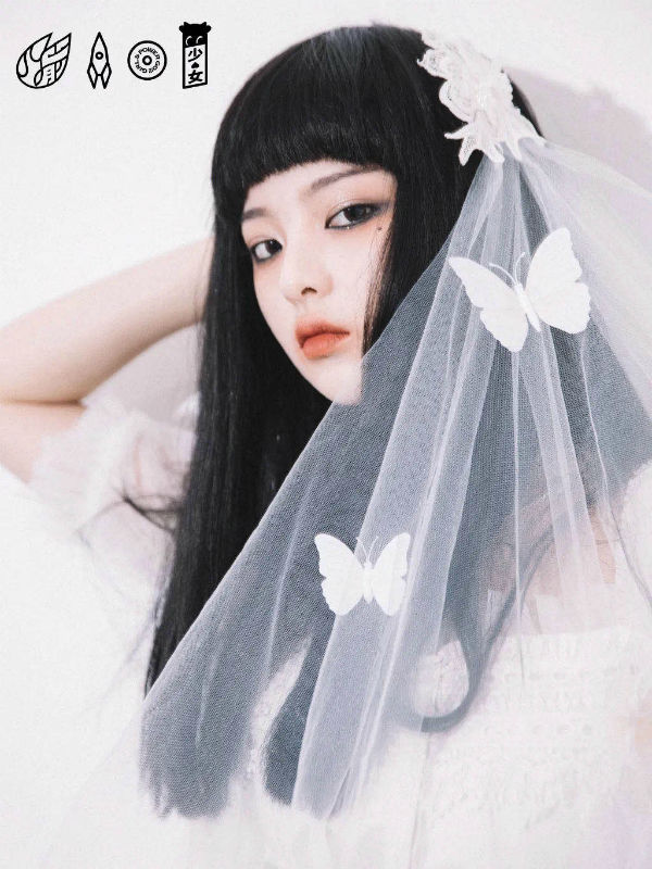 徐睿知倒钩眼线妆,金秀贤徐睿知魔女作品