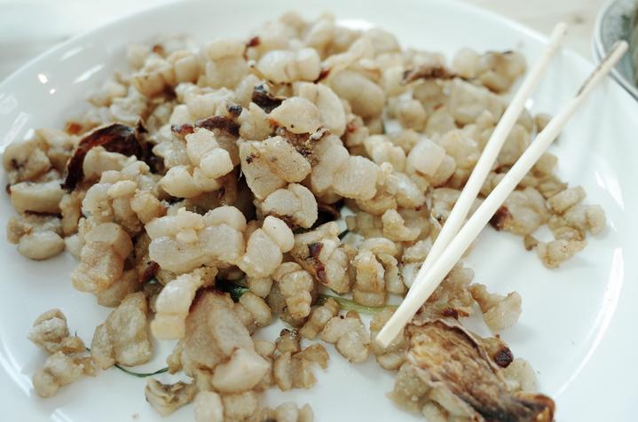 一天只卖一头猪卖完就下班,一天只卖一头猪