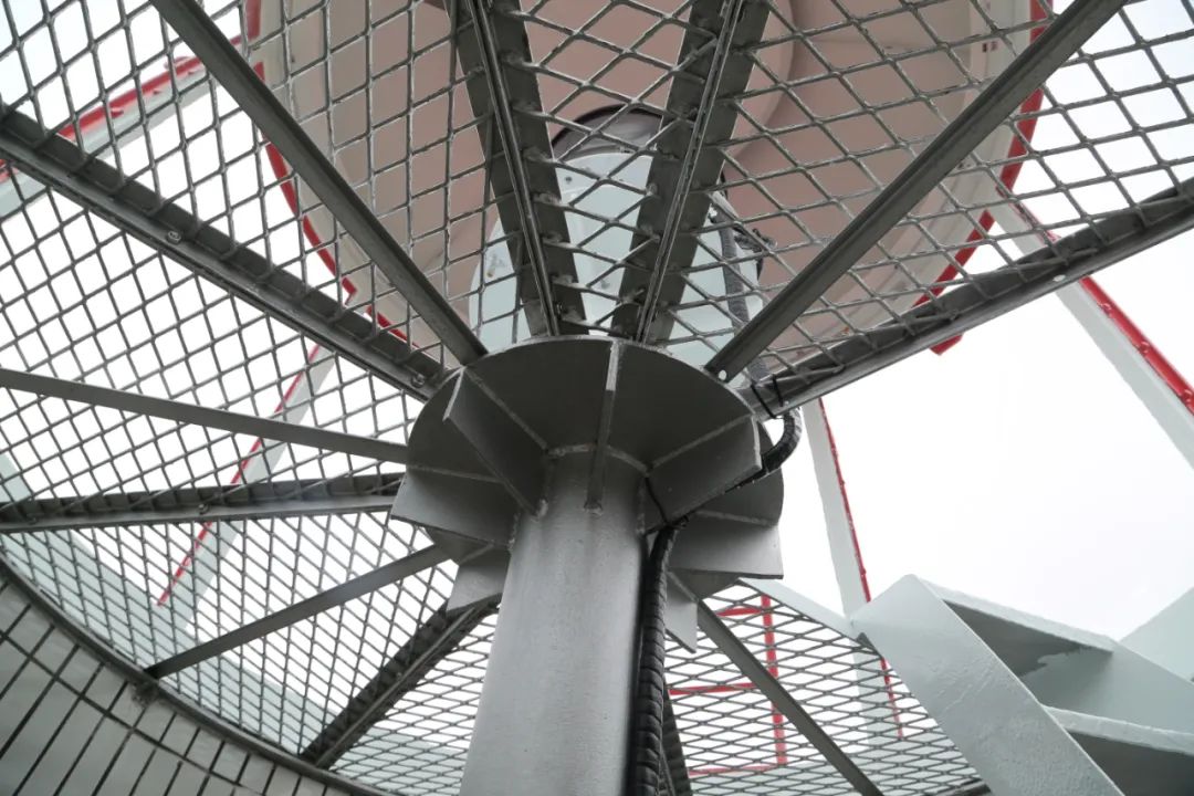 点亮心中一盏灯|甲子灯塔——甲子岂止六十载