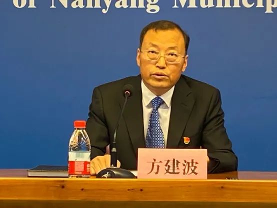 决胜全面脱贫攻坚纪录片,决战决胜脱贫攻坚新闻发布会