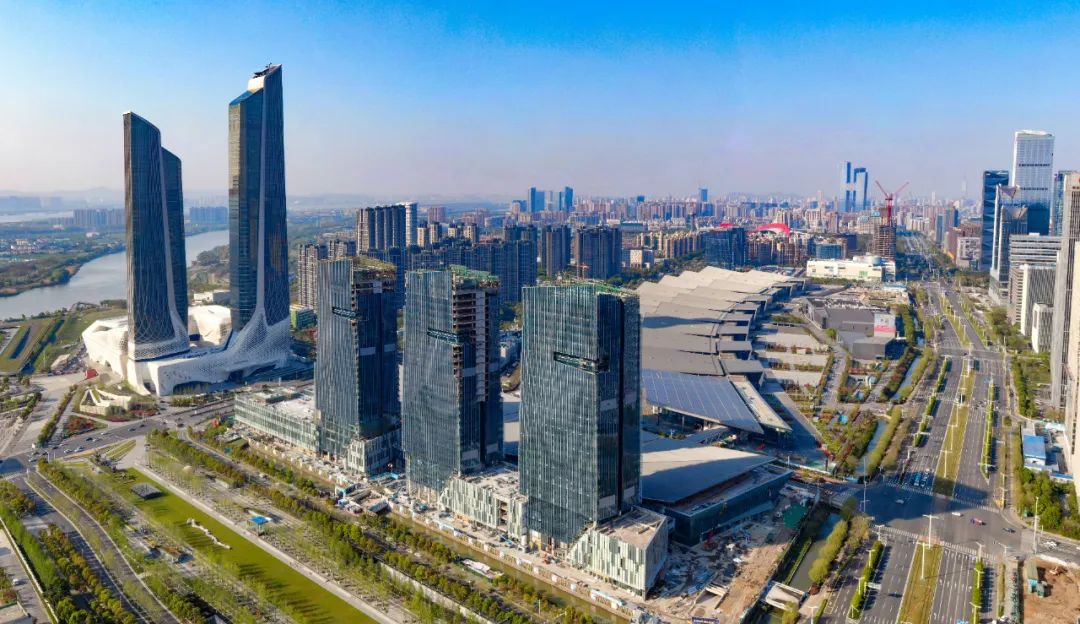 博览中心展览会,南京国际展览中心和博览中心区别