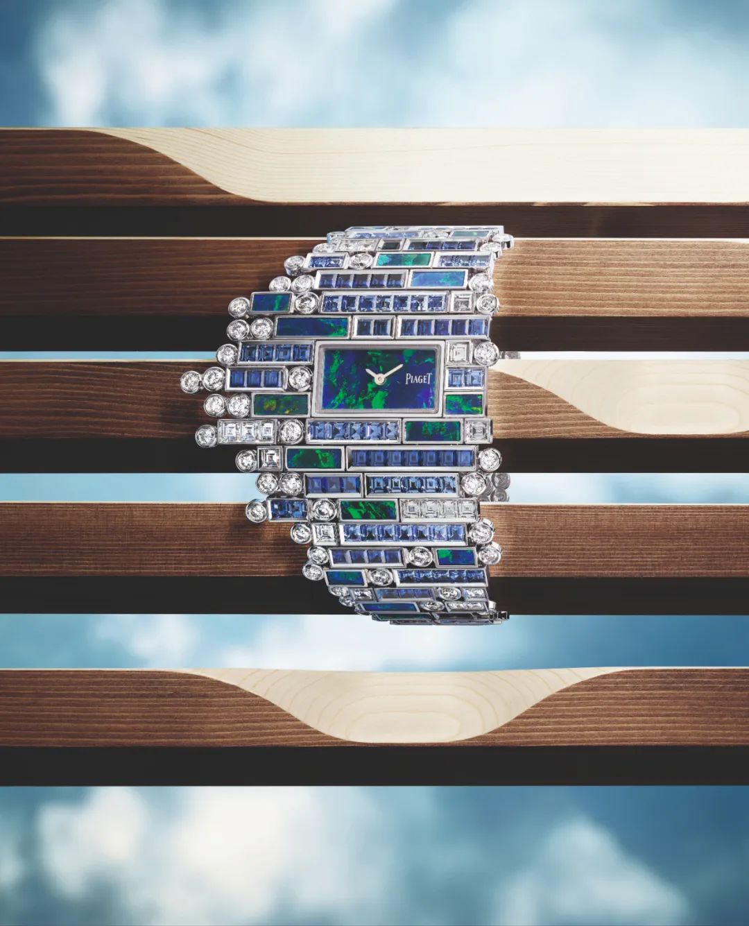 买奢侈品的女人真的有钱吗,买高定珠宝的人