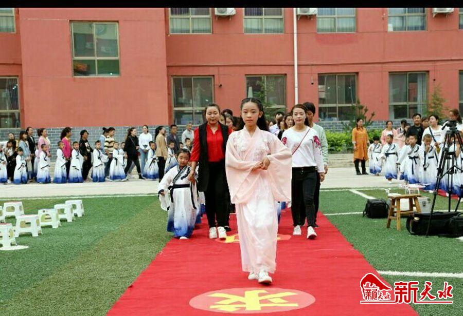 秦安县西川小学,奋进中的实验小学