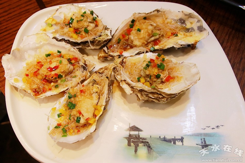 天水在线主播萌萌带你逛吃逛喝（第七集）｜伊香蘭餐厅