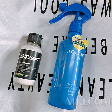 天气闷热头发潮了怎么办 (空气潮湿头发也会潮湿)