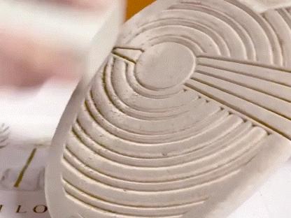 鞋脏了怎么才能去污渍,网面小白鞋脏了小妙招