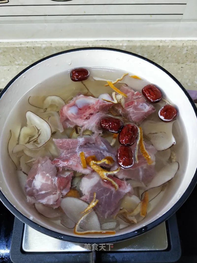 秋燥简单梨汤怎么做,秋燥梨汤的做法大全