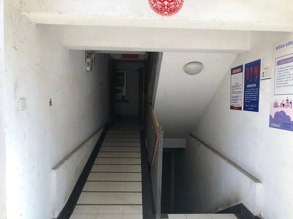 惊！南京三线“草小”成功逆袭，业主膨胀却不被认可，真相...