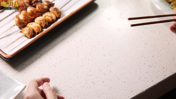 东北最火爆烧烤店,中国最火爆的东北烧烤店