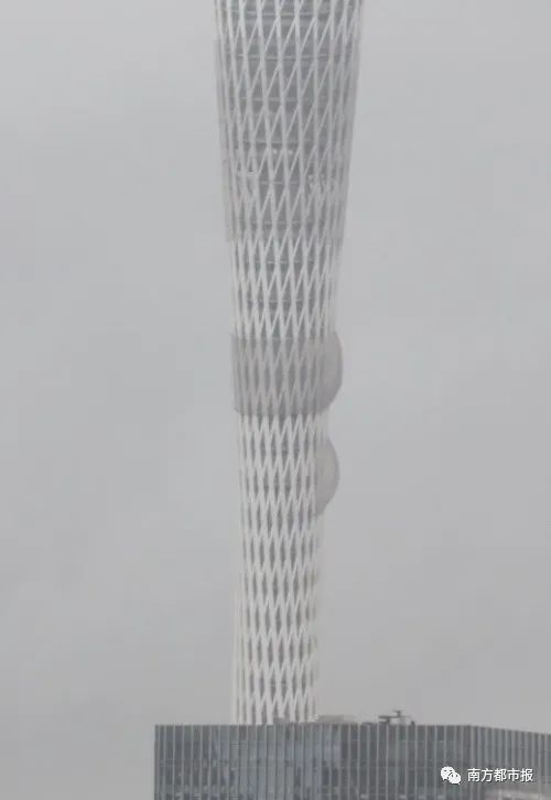 4k超高清广角+VR！“慢直播”直击台风天的佛山