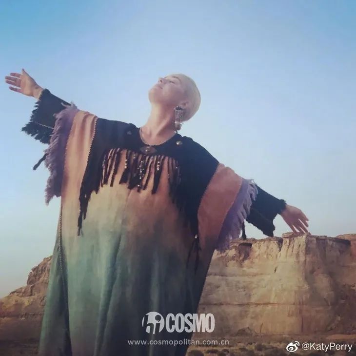 omg演唱会水果姐,omg水果姐完整视频