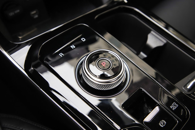 起亚k5凯酷试驾高速,起亚k5凯酷270t百公里加速