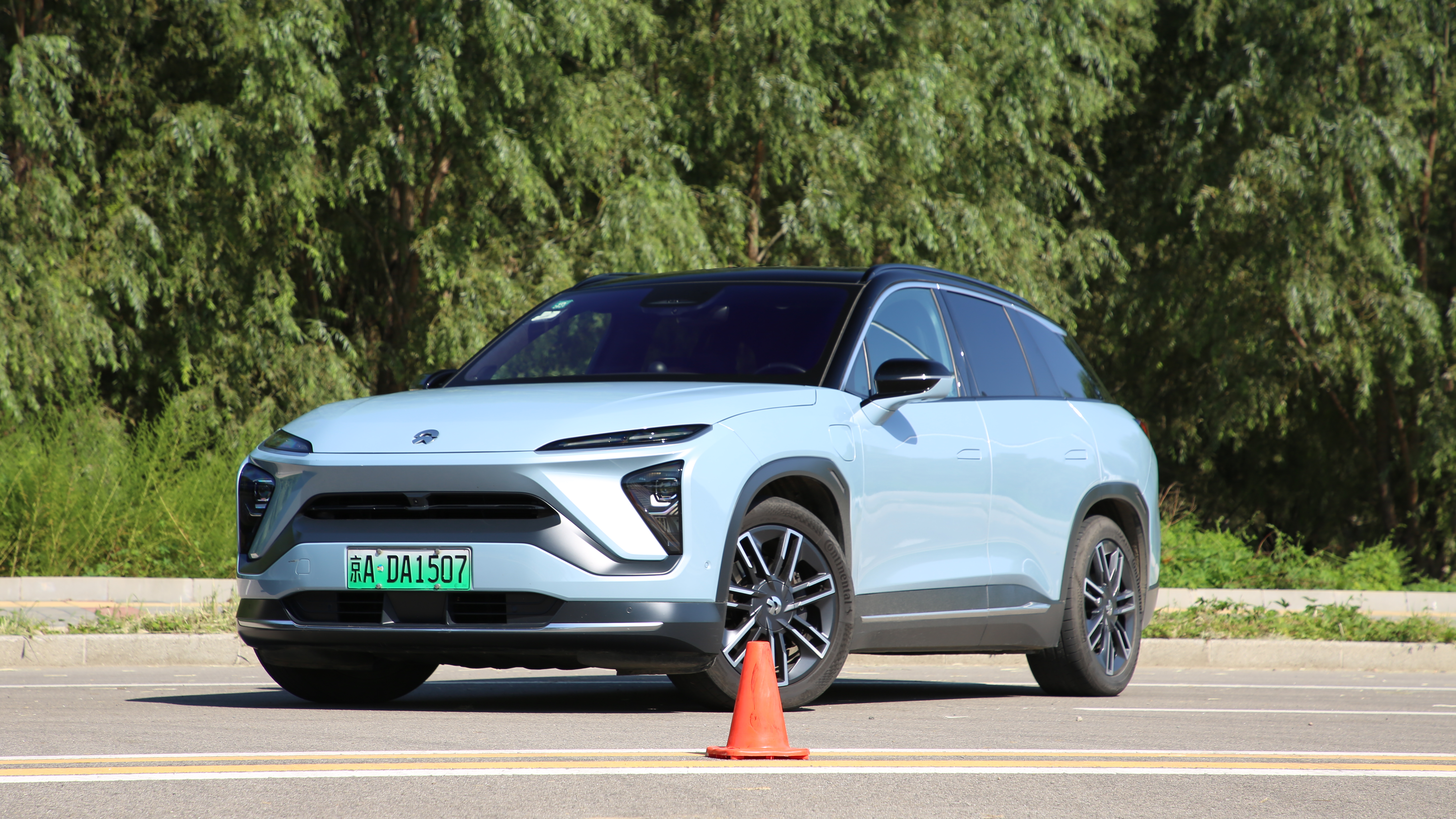 最快的电动车二十万,比较快的电动车3000元之内推荐