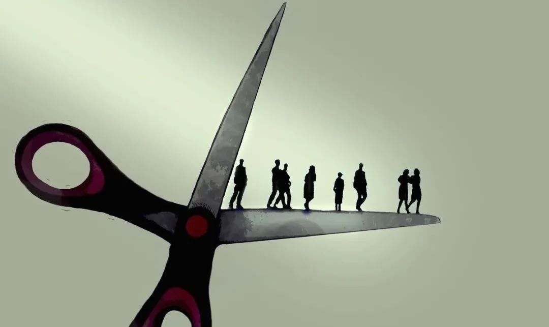 雪贝|所有人都在找墙角