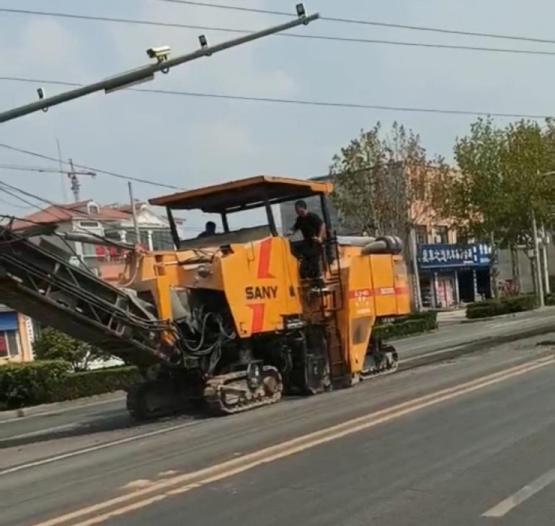 修补地面小坑洞,各部门修补坑槽