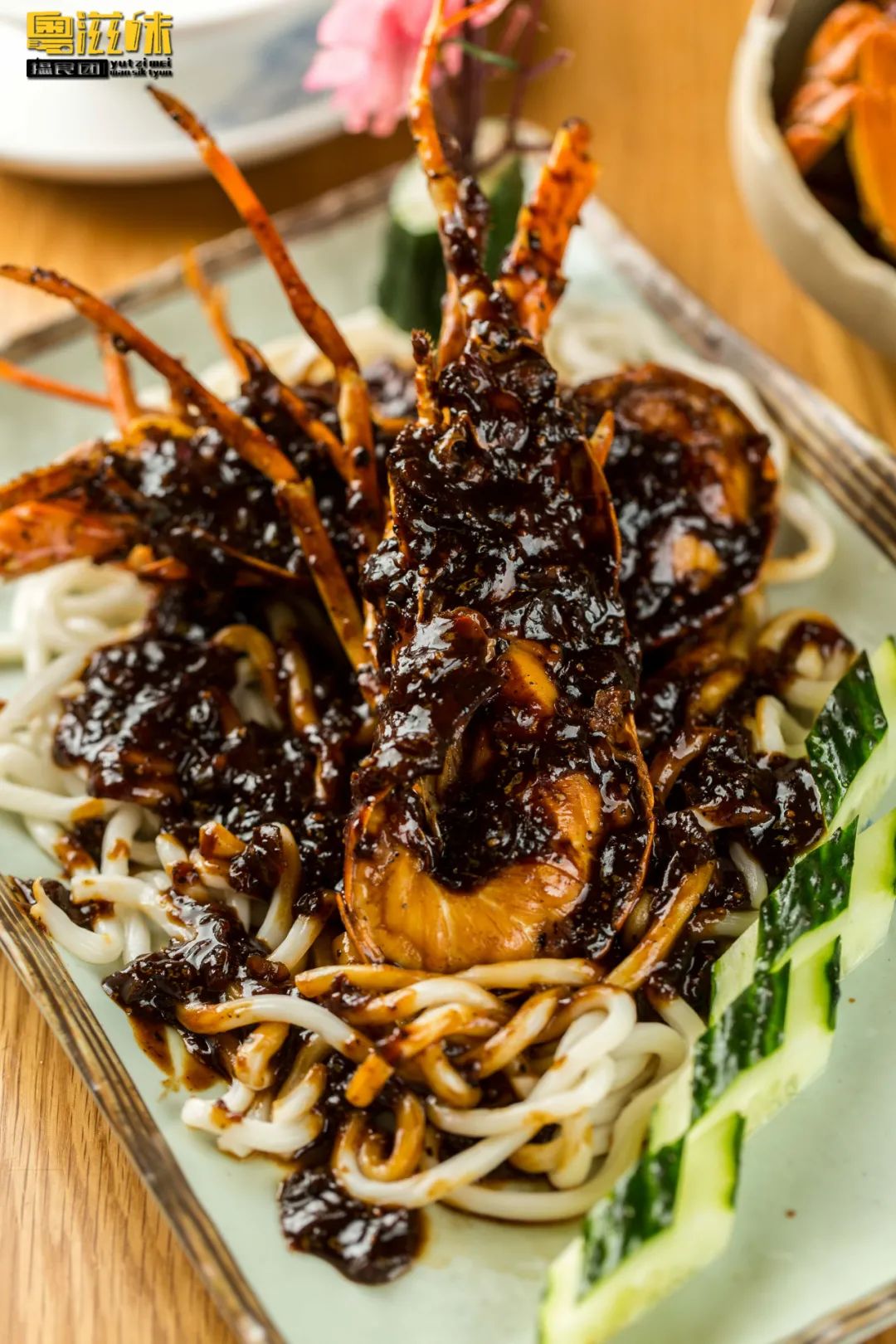 就为这①口，吃一只肥蟹比喝一杯奶茶还便宜