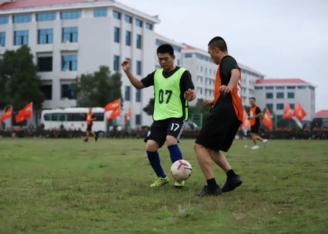 兵哥哥足球比赛,兵哥哥比赛视频