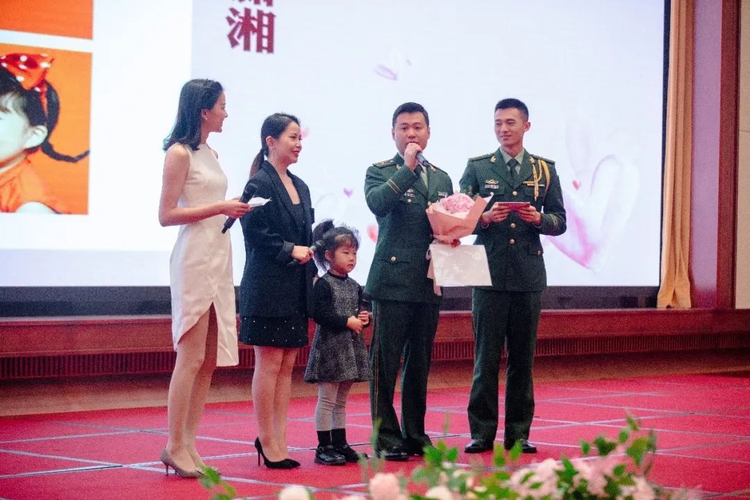 兵哥哥的爱情高甜,兵哥哥的浪漫时光