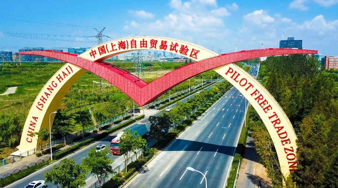 从特斯拉开始的进化,特斯拉加速到极速要多久