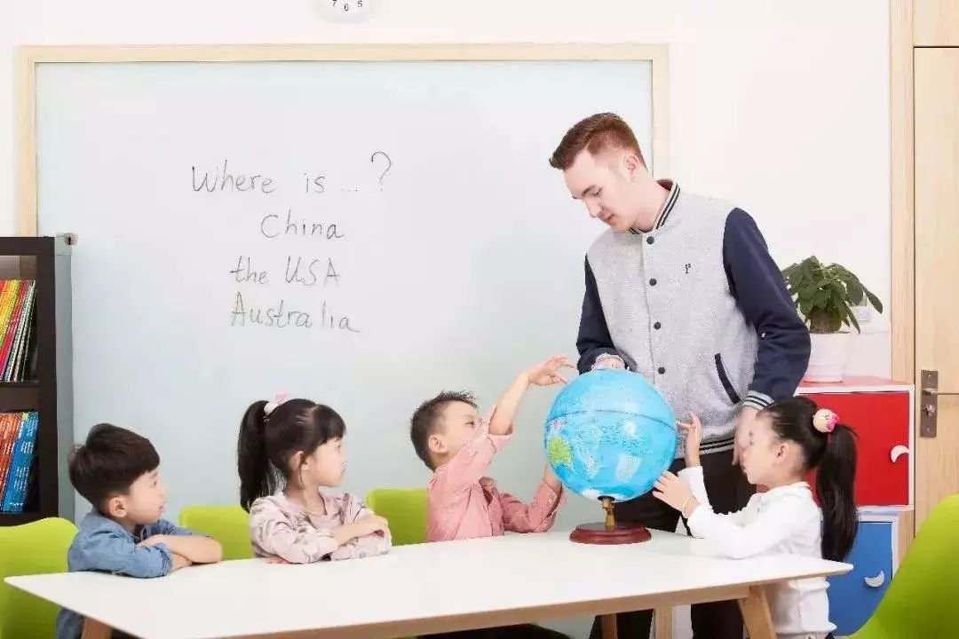 洋外教涉嫌性侵,洋垃圾骗女孩怎么样了