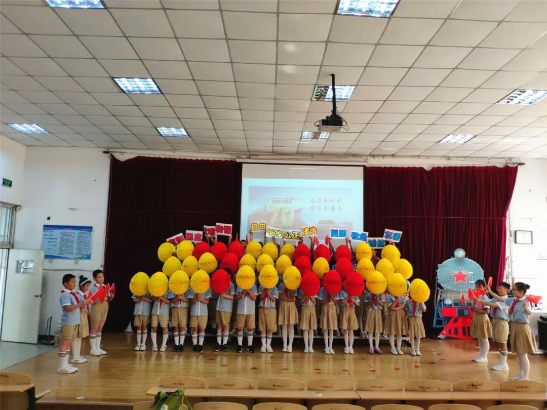 乡村小学书香校园创建典型案例,书香校园小学