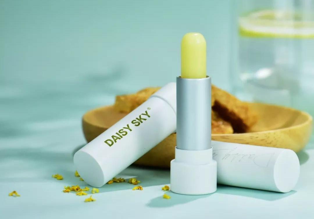 “唇膏买错会致癌！”：选东西，一定要看成分