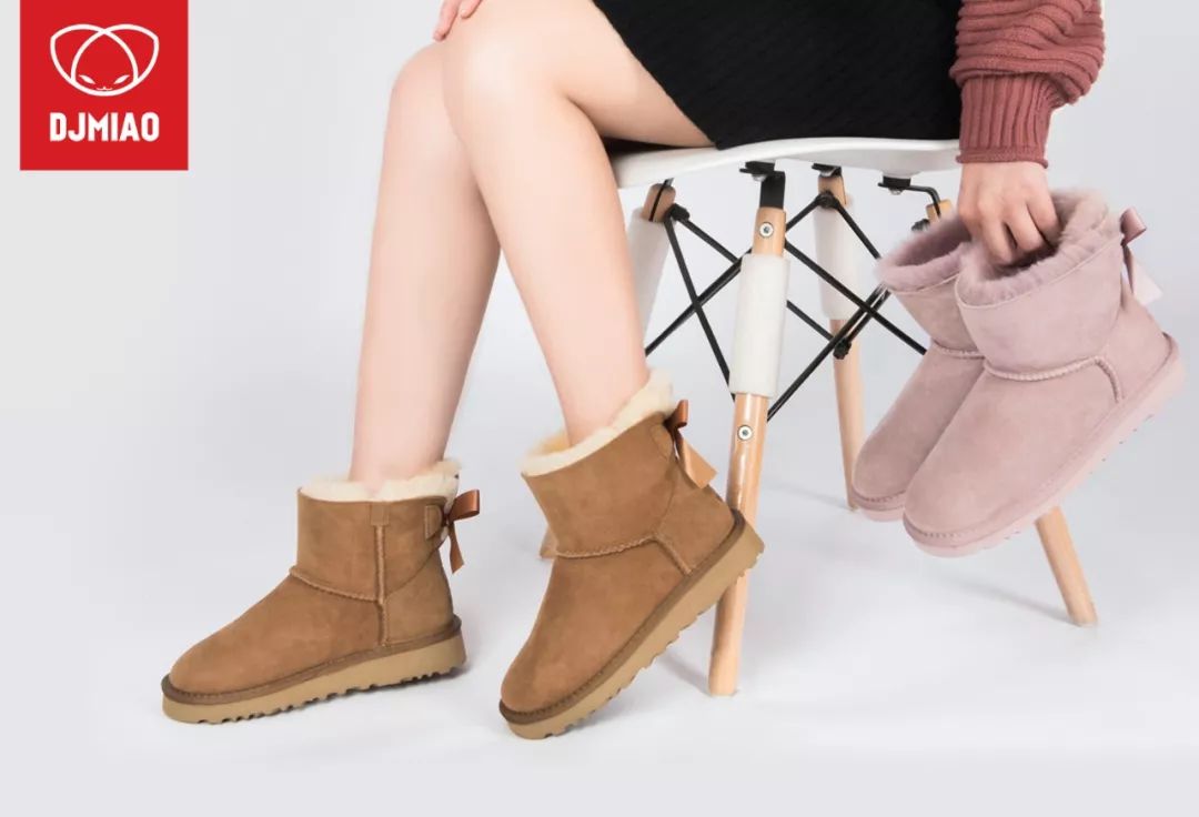 秋冬爆款加绒雪地靴,潮冬爆款加绒雪地靴