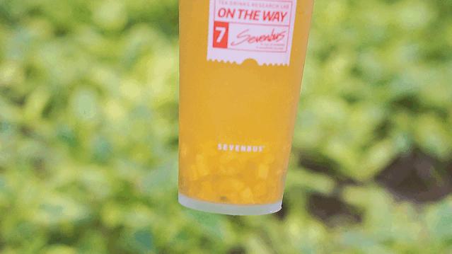 sevenbus冰淇淋奶茶9.9,sevenbus岩烧芝士奶茶