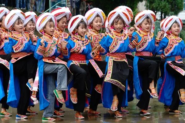 黔西南有哪些名胜古迹,黔西南因为什么而出名