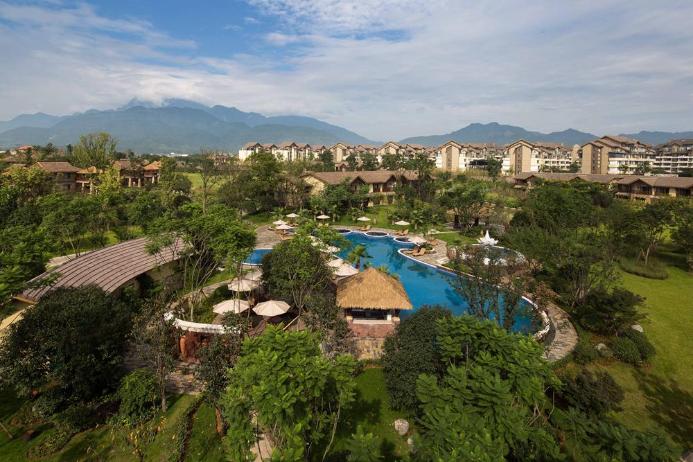 乐山峨眉山泡温泉,峨眉冬天泡温泉攻略