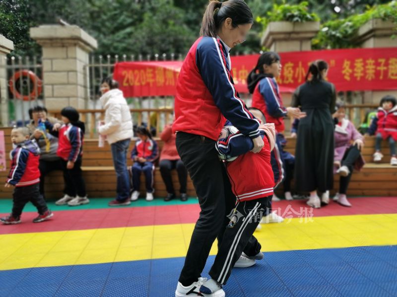 “企鹅家家乐”!柳州特殊儿童趣味运动会欢乐开赛