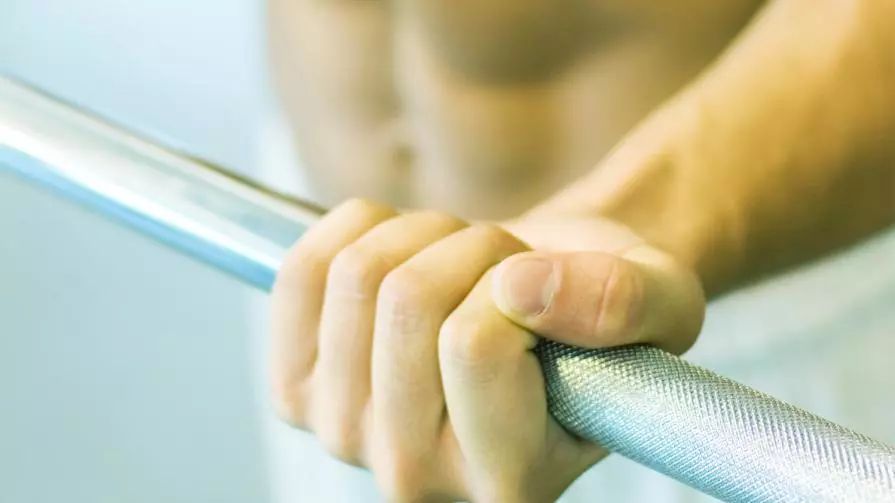 健身老茧剪了还长的原理,健身老茧破了个小口怎么处理