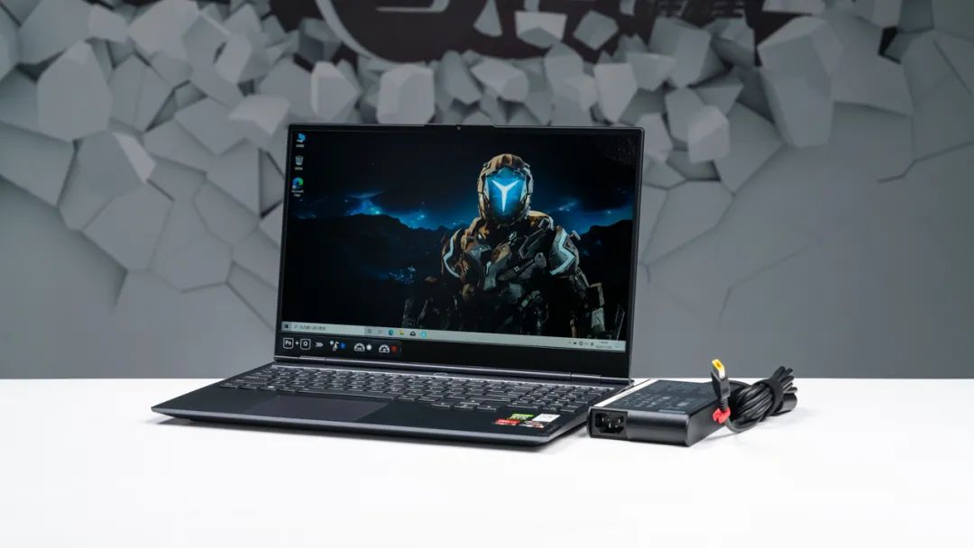 性价比高的二手游戏轻薄本,2024年最建议买的轻薄游戏本