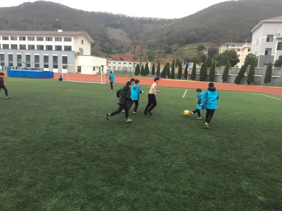 舟山小学亮相,浙江省舟山市城西小学体育