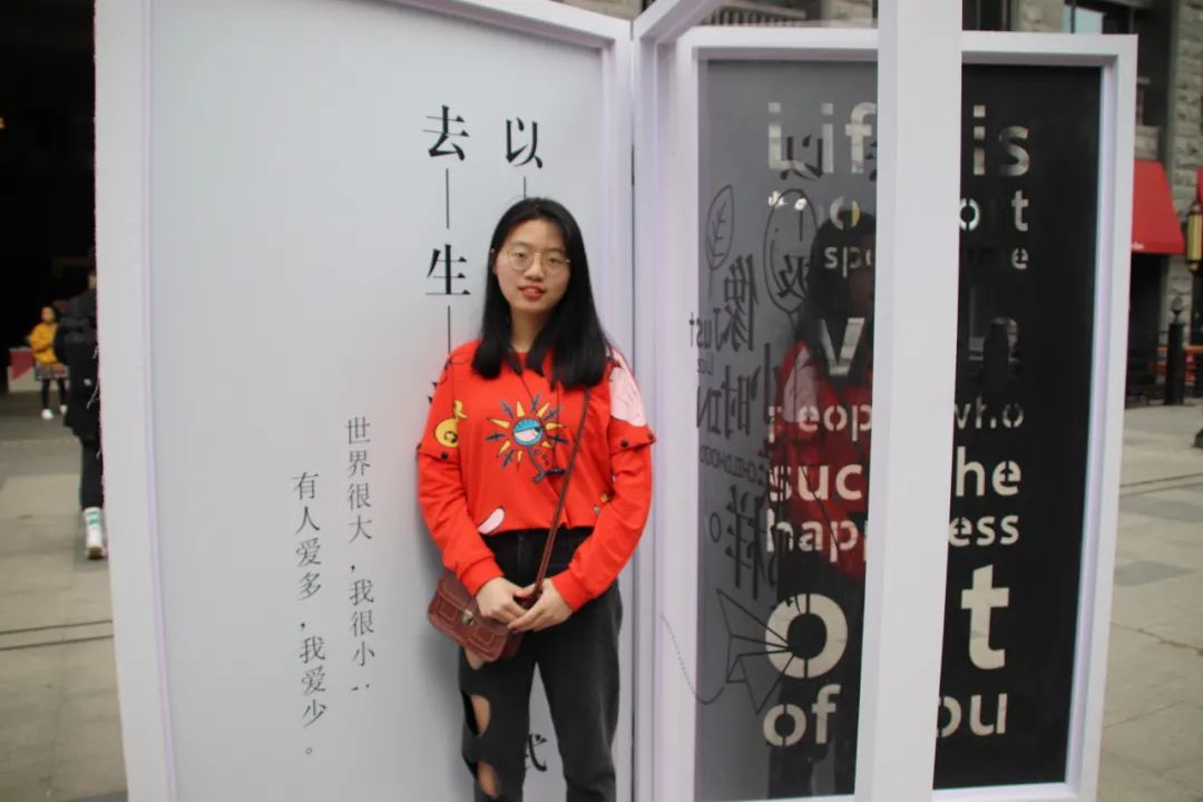 向优秀青年看齐,向优秀的人才们看齐的表现