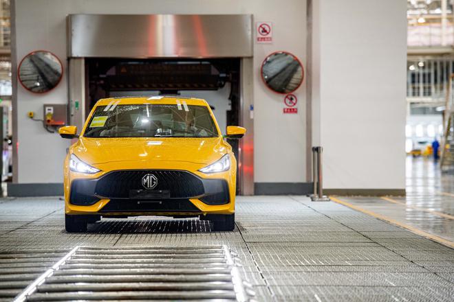 上汽名爵宁德工厂,上汽名爵5生产线