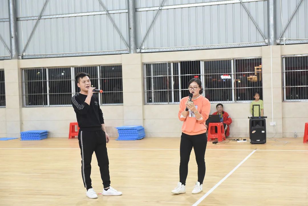 灵山县检察院开展趣味工会活动