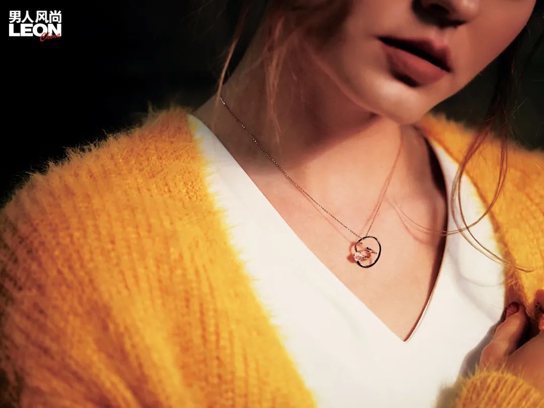 没有女人能拒绝一辆豪车,没有女人能拒绝香水