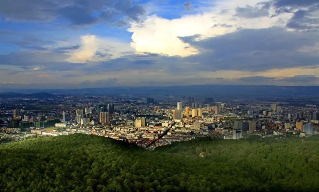 探索推行积分制管理激发党员活力,探索建立绩效考核模式