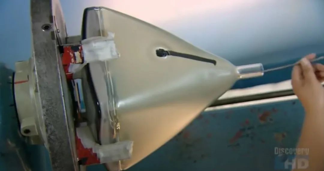 鑻规灉绗旇鏈槸闆鹃潰灞忚繕鏄暅闈㈠睆,闆鹃潰灞忓拰闀滈潰灞忕湅鐢靛奖鍝釜鏇村ソ