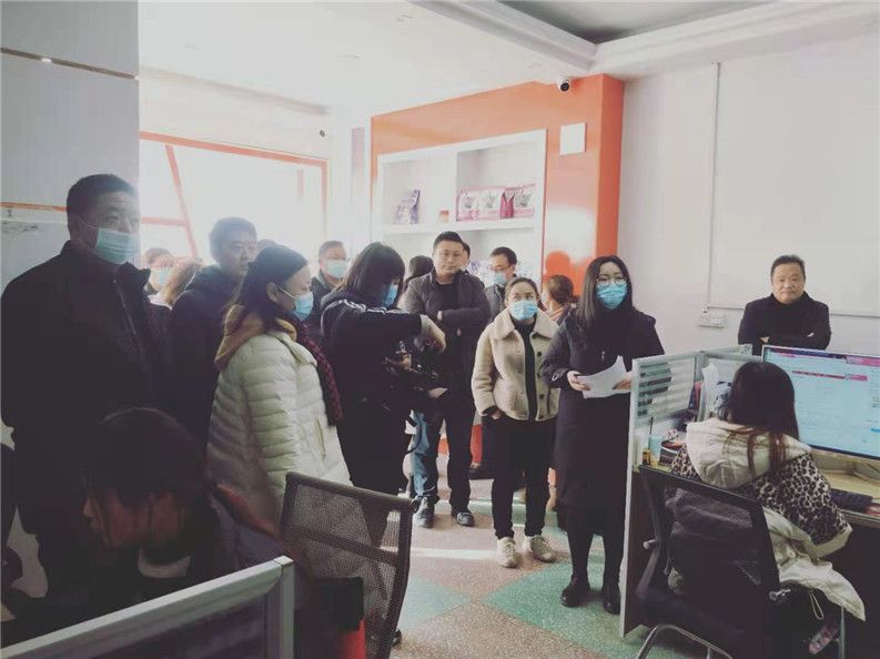 机遇蕴含精彩，合作铸就辉煌——镇平县召开电商工作（雪枫）现场会