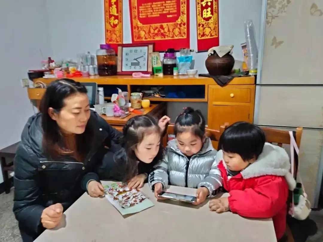 关爱留守儿童把爱带回家,把爱带回家2022寒假儿童关爱服务