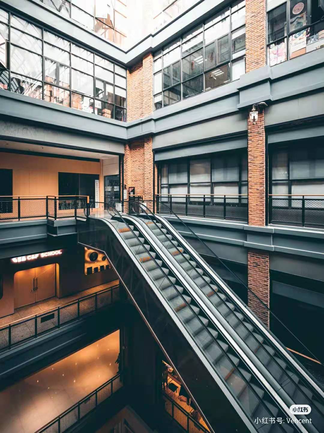 昆明旅游攻略绝美景点推荐,初秋昆明最惊艳的景点