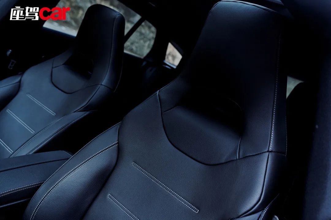 奔驰cla260落地价,奔驰轿跑两门2.0t