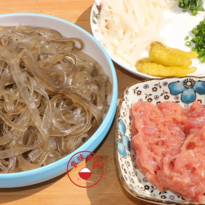 吃家常红薯粉,早上来一碗米粉