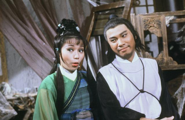 吴孟达一生回顾,吴孟达罕见亮相头发花白