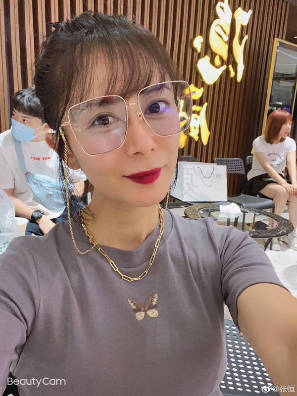 还珠格格第一部赵薇版塞娅公主,还珠格格塞娅公主对比