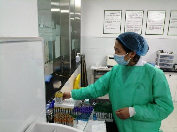 药袋哥网红,湖北武汉药袋哥